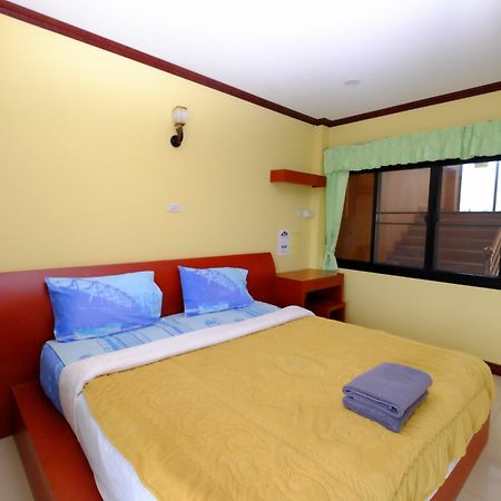 Kanjana Mansion Sakon Nakhon Ngoại thất bức ảnh